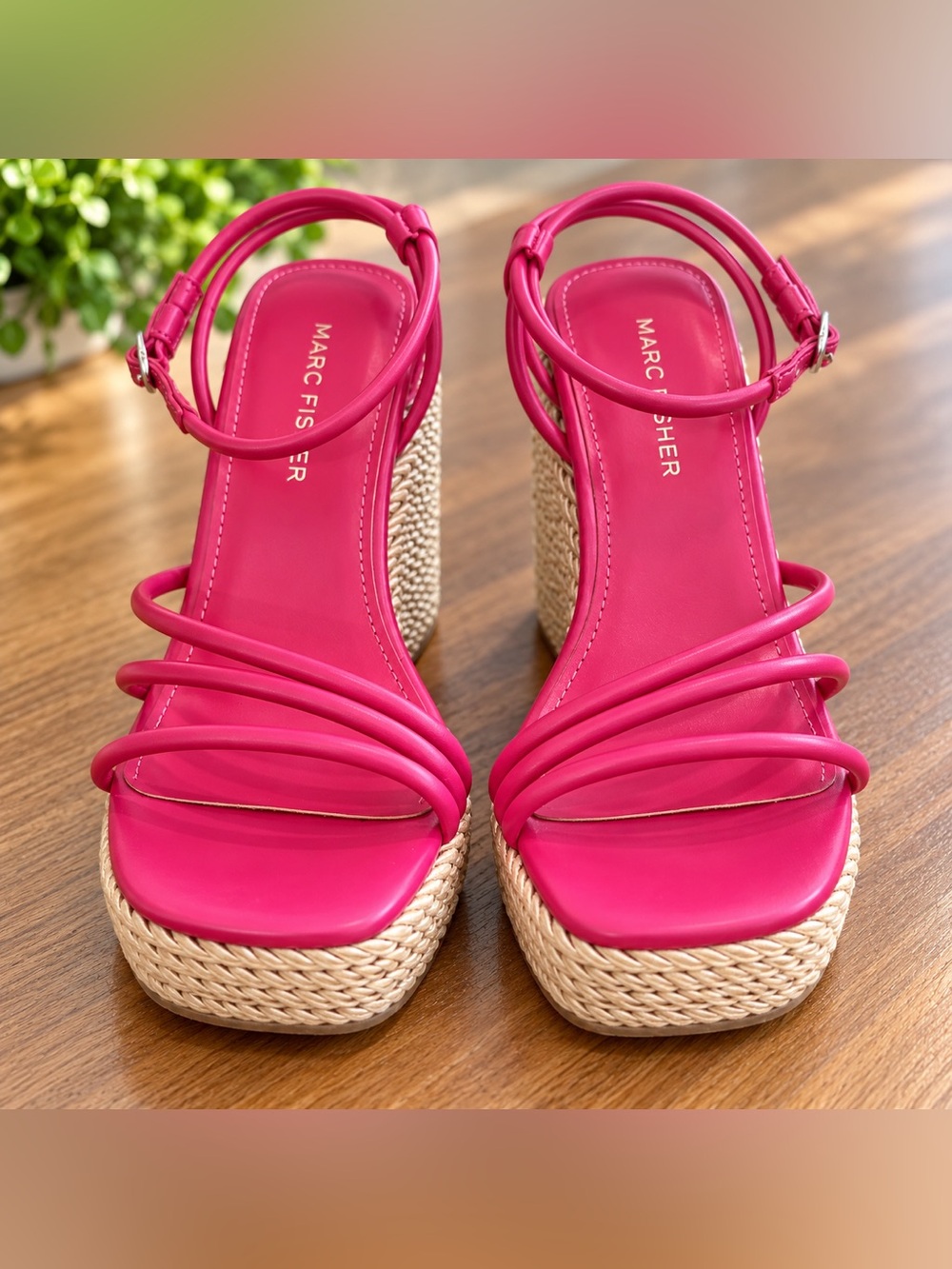 NWOB! Marc Fisher Fuchsia Strappy Woven Platform Wedges